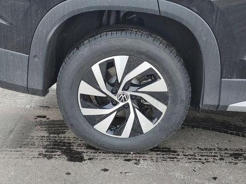 deep black pearl 2026 Volkswagen Tiguan 2.0T S 4MOTION