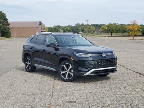 2025 Volkswagen Tiguan 2.0T SE 4MOTION
