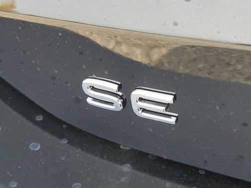 2025 Volkswagen Tiguan 2.0T SE 4MOTION