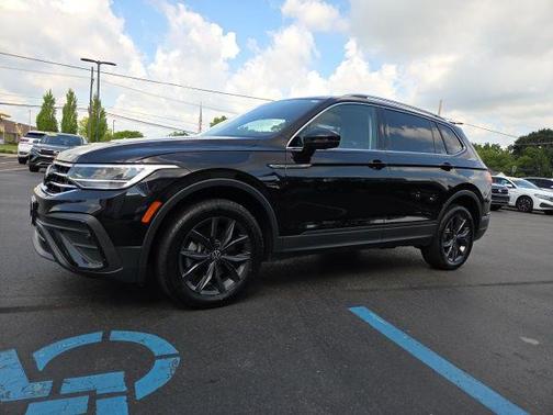 2022 Volkswagen Tiguan 2.0T SE 4MOTION