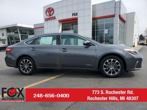 2017 Toyota Avalon Hybrid XLE Premium