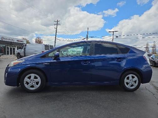 Blue Ribbon Metallic 2010 Toyota Prius One