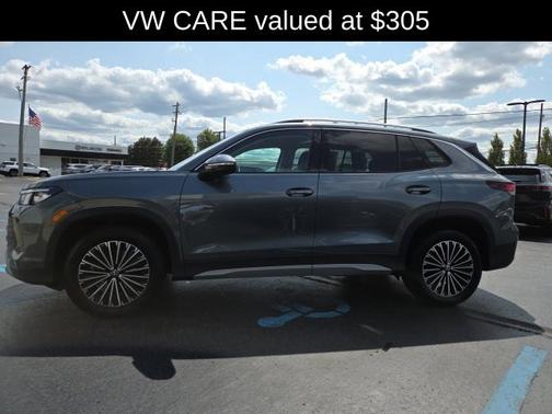 Platinum Gray Metallic 2026 Volkswagen Tiguan 2.0T S