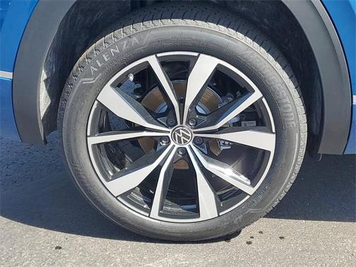 2025 Volkswagen Atlas 2.0T SEL Premium R-Line 4MOTION