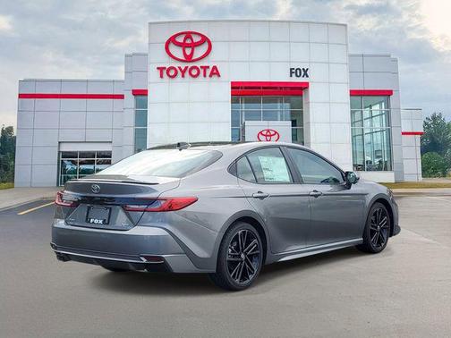 01l5 2026 Toyota Camry XSE