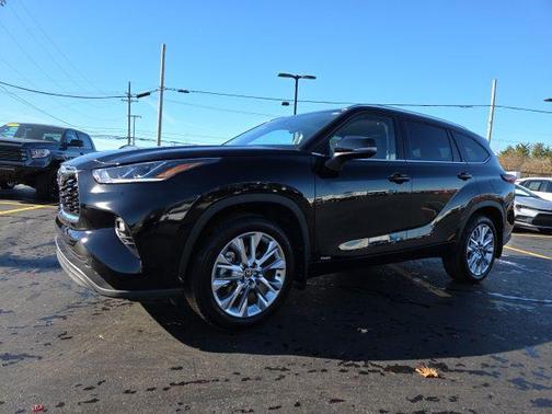 2025 Toyota Highlander Hybrid Limited