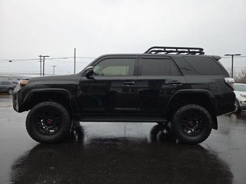 Midnight Black Metallic 2020 Toyota 4Runner TRD Off Road Premium
