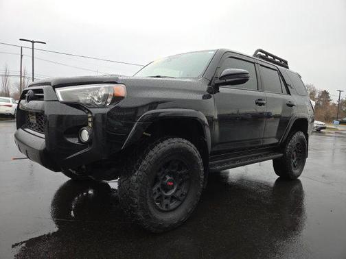 Midnight Black Metallic 2020 Toyota 4Runner TRD Off Road Premium