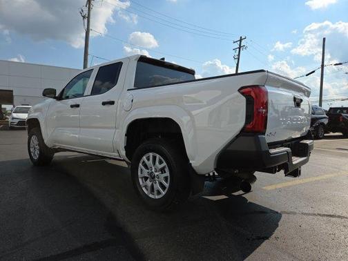 2024 Toyota Tacoma SR