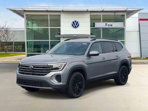 Silver Mist Metallic 2026 Volkswagen Atlas 2.0T SE w/Technology 4MOTION