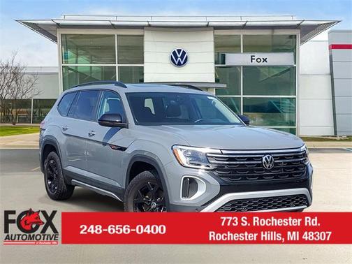 2025 Volkswagen Atlas 2.0T Peak Edition