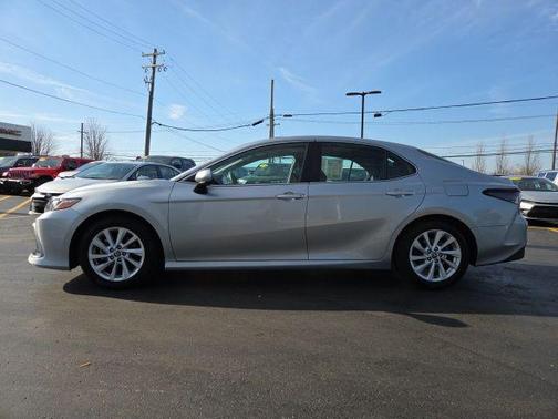2021 Toyota Camry LE