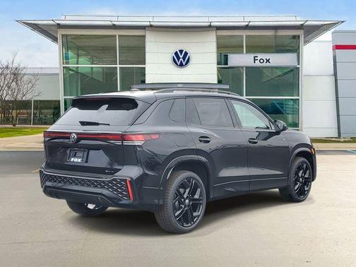 2026 Volkswagen Tiguan 2.0T SE R-Line Black 4MOTION