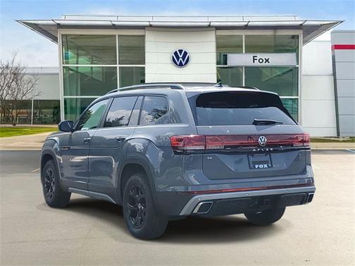 2025 Volkswagen Atlas 2.0T Peak Edition