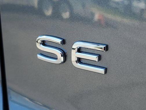 2025 Volkswagen Atlas Cross Sport 2.0T SE w/Technology 4MOTION