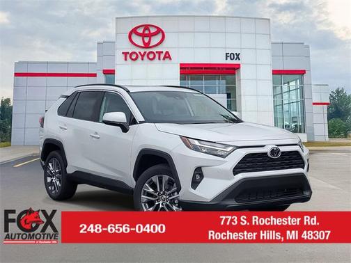 2025 Toyota RAV4 XLE Premium