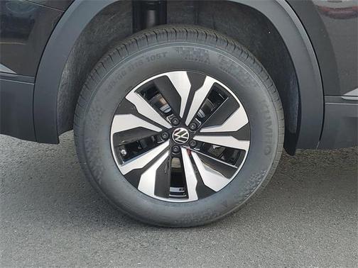 2025 Volkswagen Atlas 2.0T SE