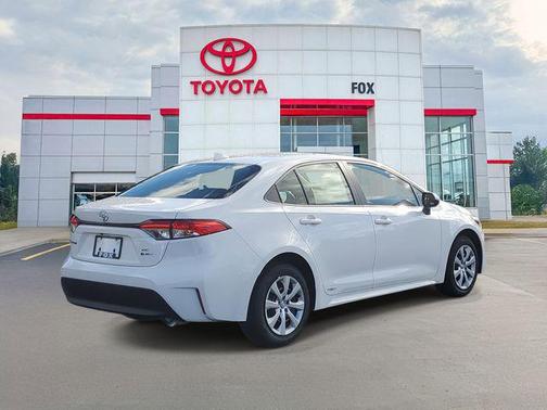 2026 Toyota Corolla Hybrid LE