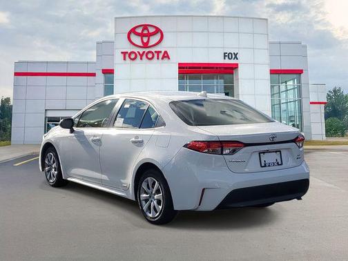 2026 Toyota Corolla Hybrid LE