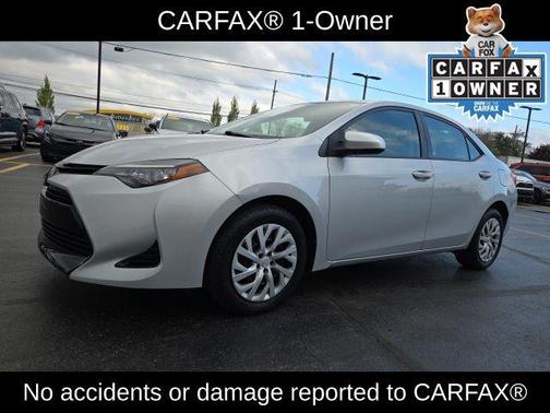 Classic Silver Metallic 2017 Toyota Corolla LE