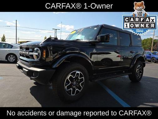 2024 Ford Bronco Outer Banks