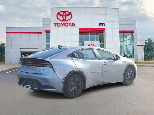 2026 Toyota Prius LE