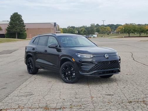 2025 Volkswagen Tiguan 2.0T SE R-Line Black 4MOTION
