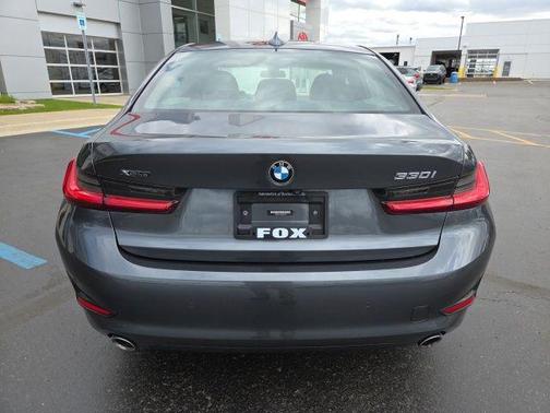 Mineral Gray Metallic 2020 BMW 330 xDrive
