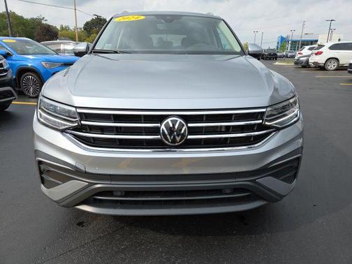 2024 Volkswagen Tiguan 2.0T SE