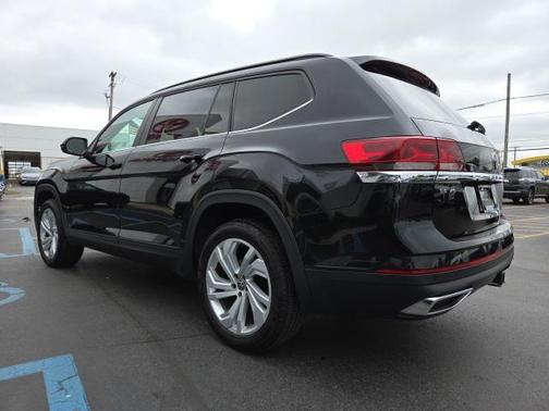 2021 Volkswagen Atlas 3.6L SE w/Technology