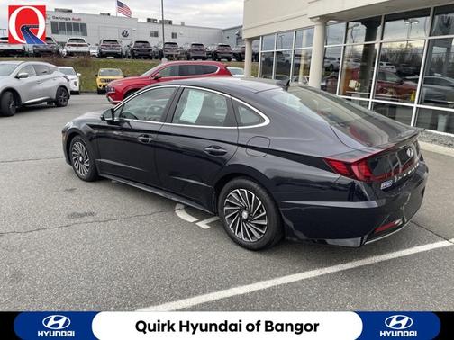 2023 Hyundai SONATA Hybrid Limited
