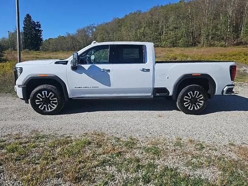 2026 GMC Sierra 3500 Denali