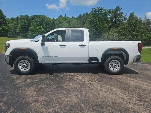 2025 GMC Sierra 2500 Base