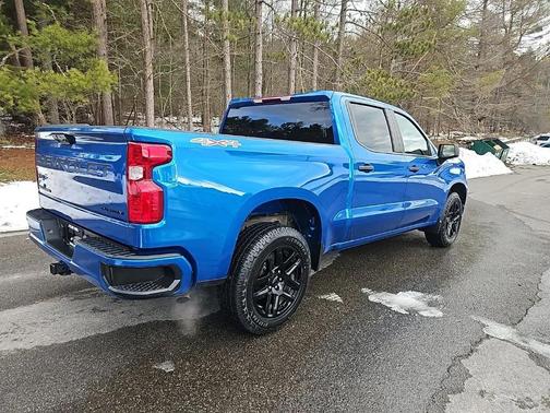 2023 Chevrolet Silverado 1500 Custom