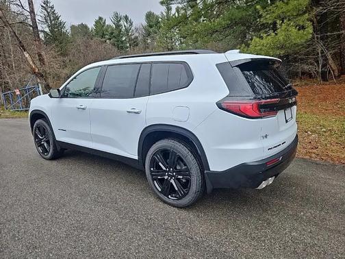 2026 GMC Acadia Elevation AWD