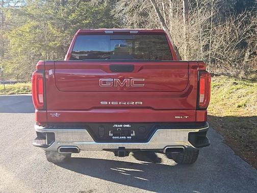 2022 GMC Sierra 1500 SLT