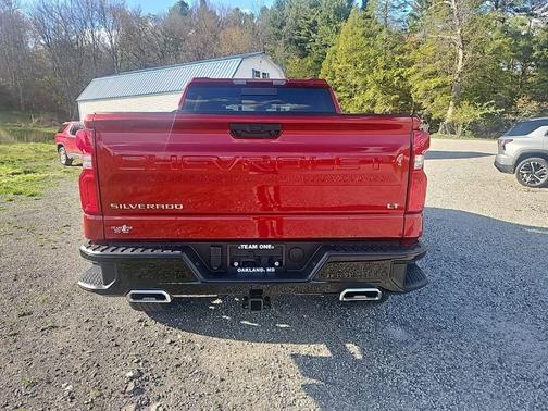 Radiant Red Tintcoat 2026 Chevrolet Silverado 1500 LT Trail Boss
