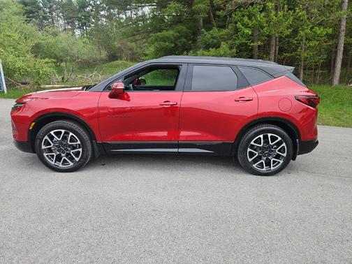 Radiant Red Tintcoat 2025 Chevrolet Blazer RS