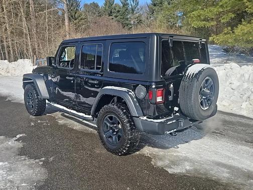 2023 Jeep Wrangler Sport