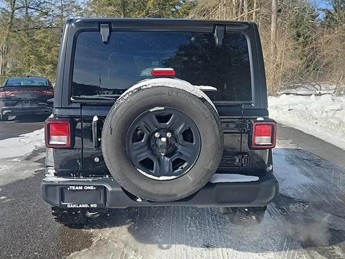 2023 Jeep Wrangler Sport