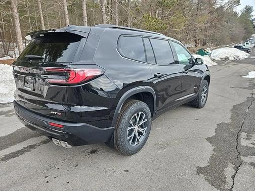 2026 GMC Acadia AT4 AWD