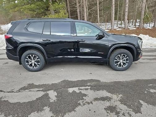 2026 GMC Acadia AT4 AWD