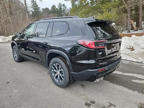 2026 GMC Acadia AT4 AWD