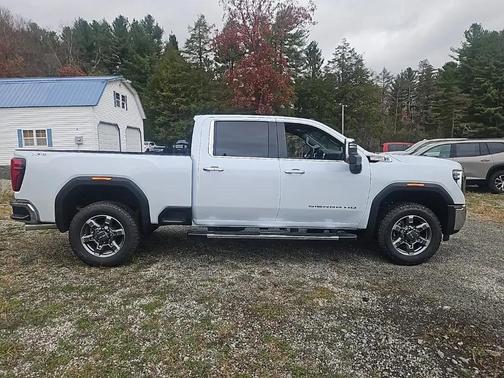 2026 GMC Sierra 2500 SLT