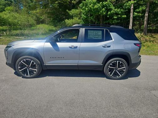 Sterling Gray Metallic 2026 Chevrolet Equinox AWD RS