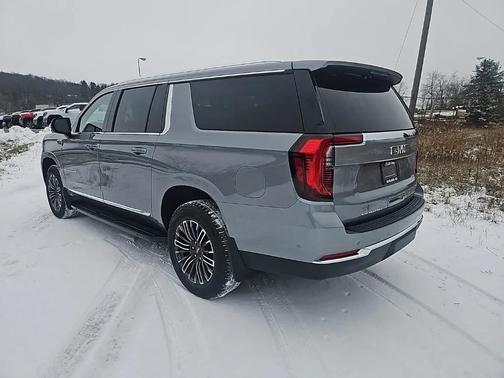 2026 GMC Yukon XL 4WD Elevation
