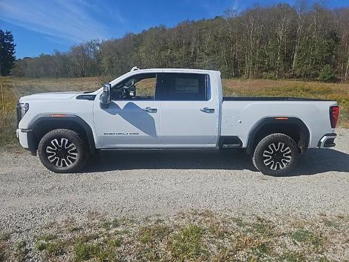 2026 GMC Sierra 3500 Denali