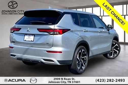 Black 2024 Mitsubishi Outlander SE Black Edition w/Pano Roof
