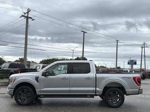 ICONIC SILVER METALLIC 2023 Ford F-150 XLT