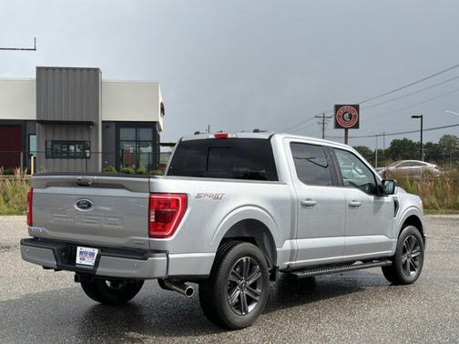 ICONIC SILVER METALLIC 2023 Ford F-150 XLT